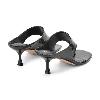 Marc Fisher Adia Leather Thong Sandal - Black Leather