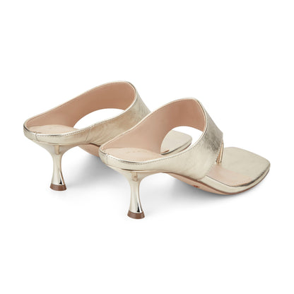 Marc Fisher Adia Leather Thong Sandal - Platino Leather