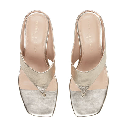 Marc Fisher Adia Leather Thong Sandal - Platino Leather
